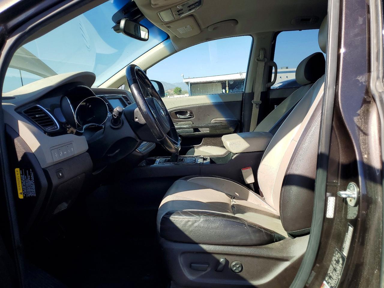 2017 Kia Sedona Sxl - Image 7