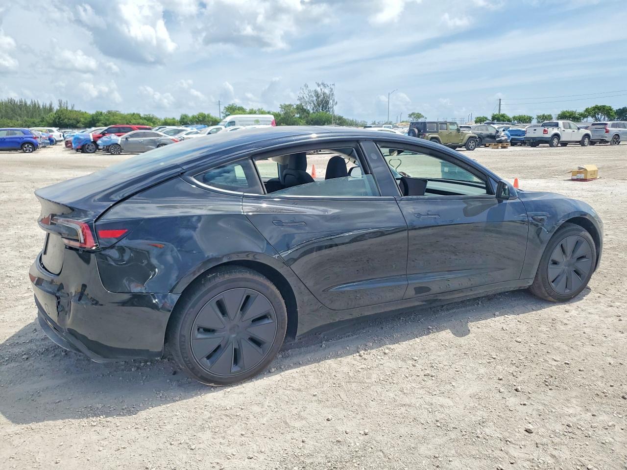 2026 Tesla Model 3 - Image 3