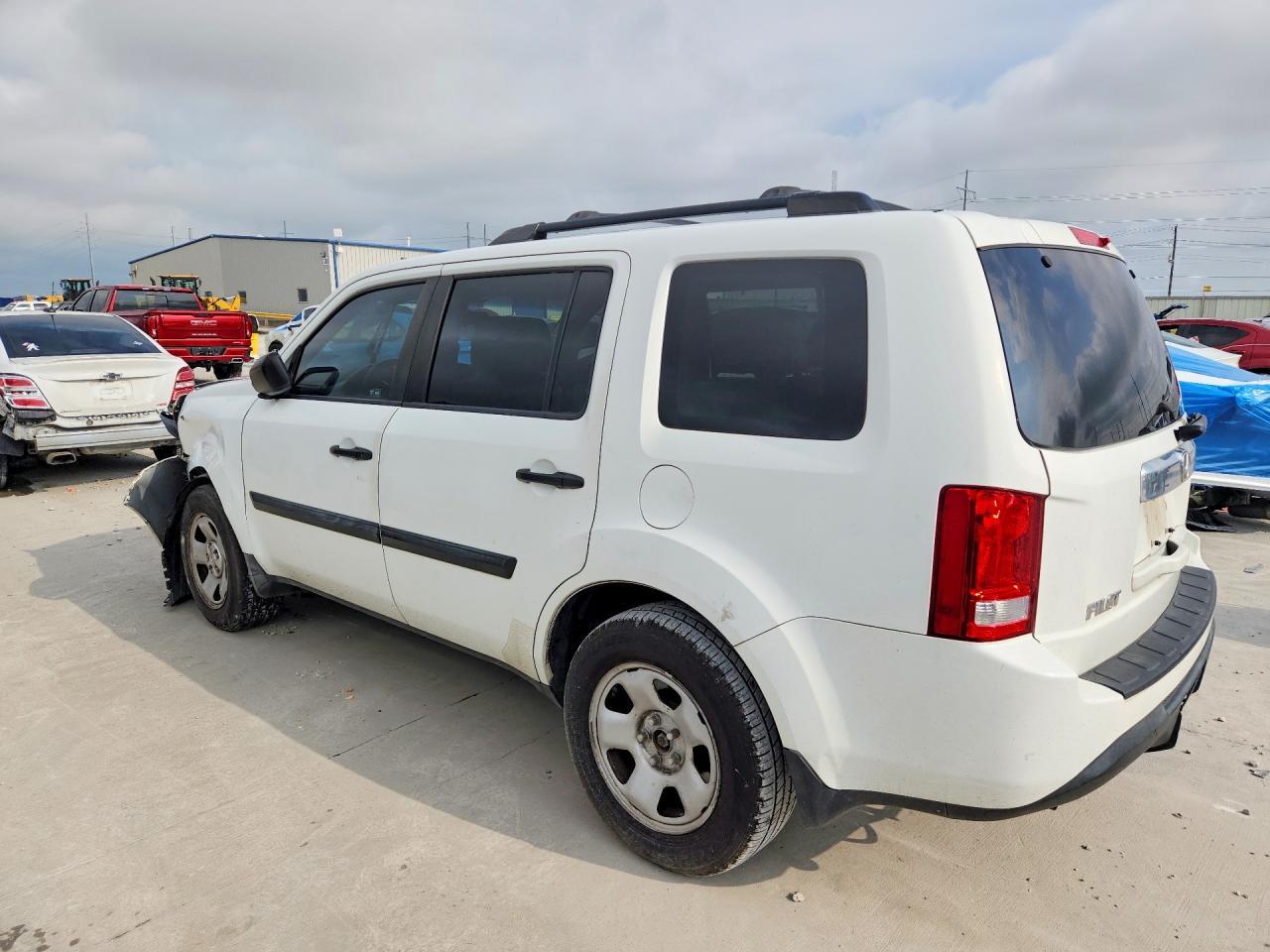 2012 Honda Pilot Lx - Image 2