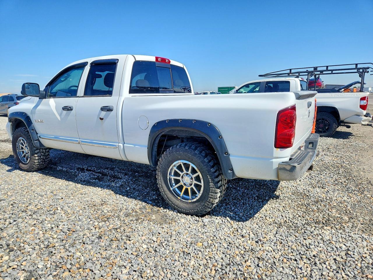 2008 Dodge Ram 1500 St - Image 2