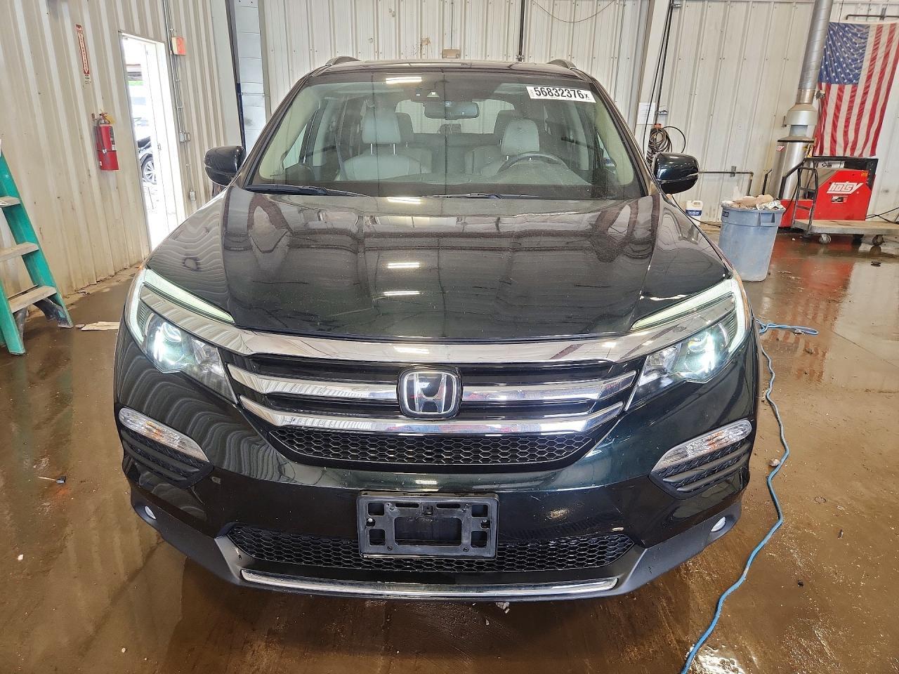 2018 Honda Pilot Elite - Image 5