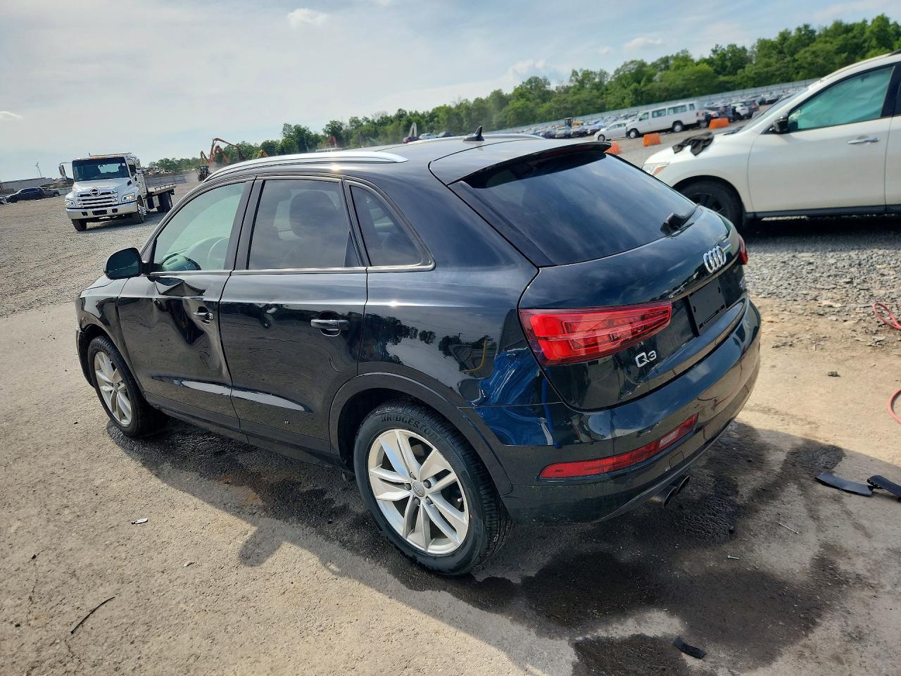 2017 Audi Q3 Premium - Image 2