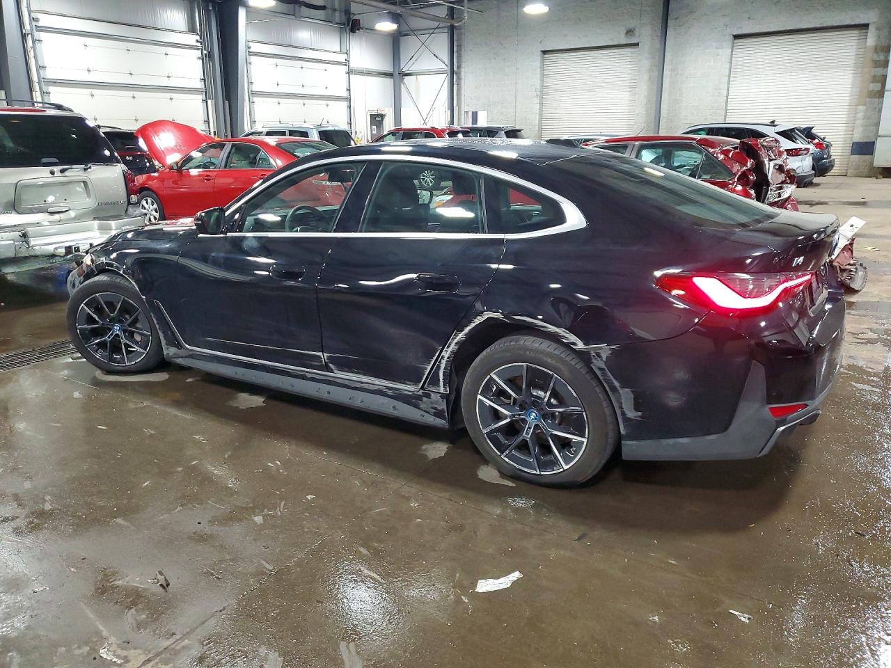 2024 BMW I4 xDrive 40 - Фото 2
