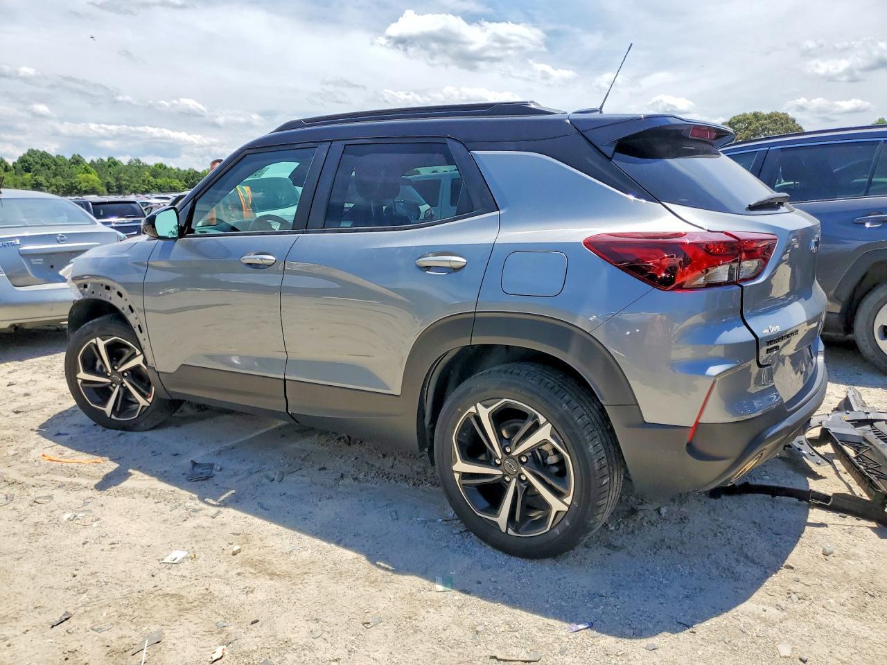 2023 Chevrolet Trailblazer Rs - Фото 2