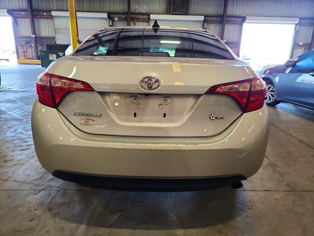 2017 Toyota Corolla Le - Фото 6
