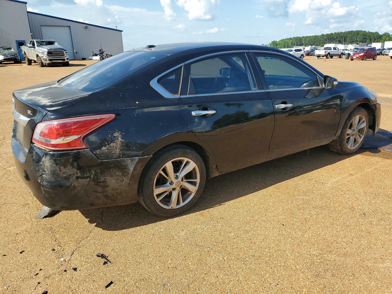 2013 Nissan Altima 2.5 - Image 3