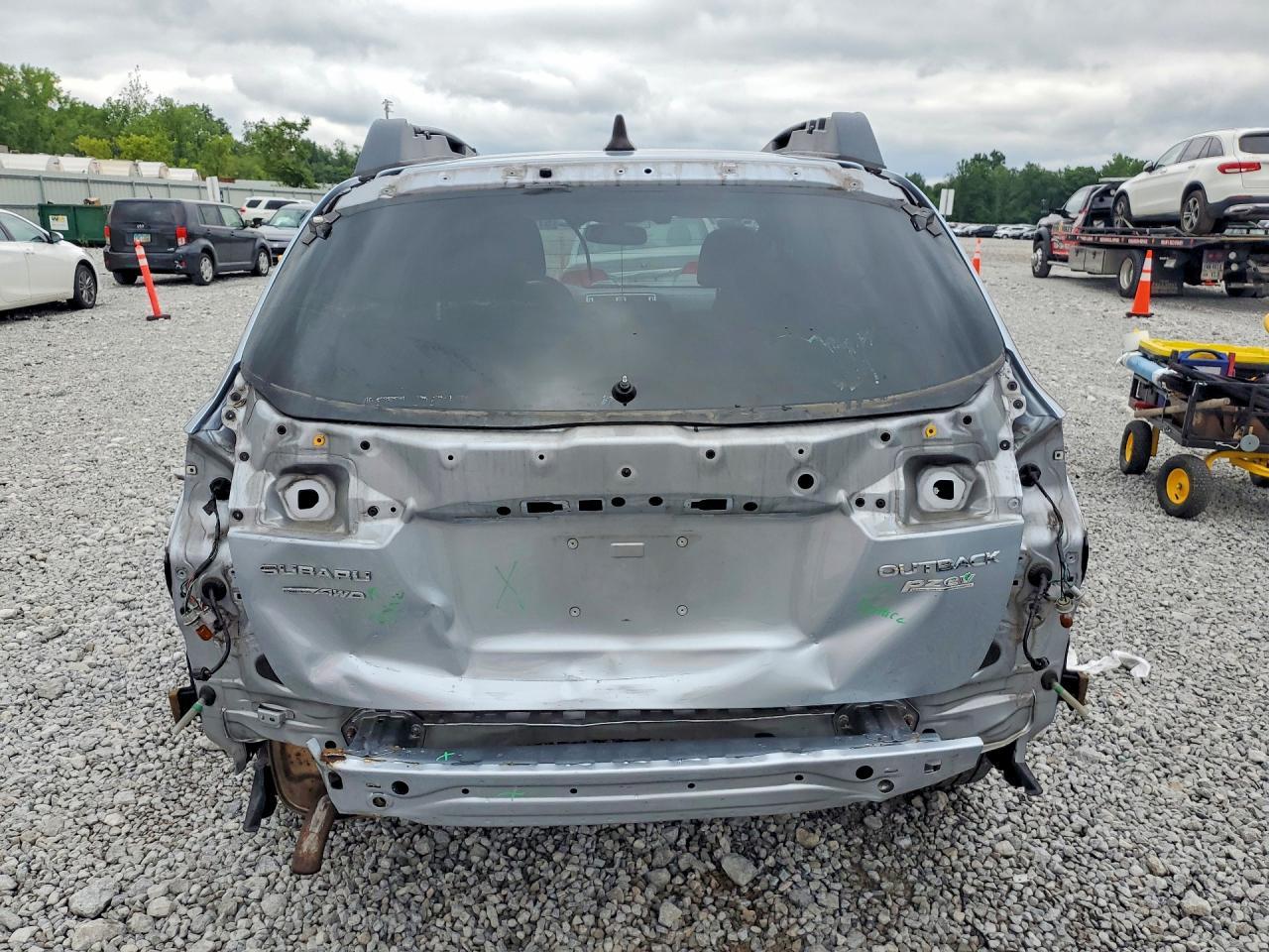 2016 Subaru Outback 2.5I Premium - Image 6