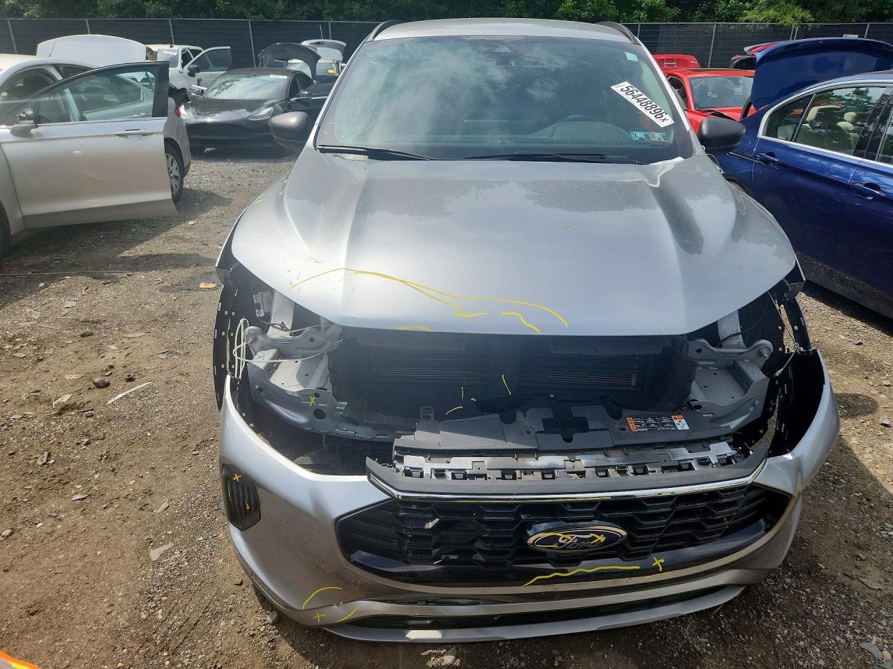 2023 Ford Escape St Line - Фото 5