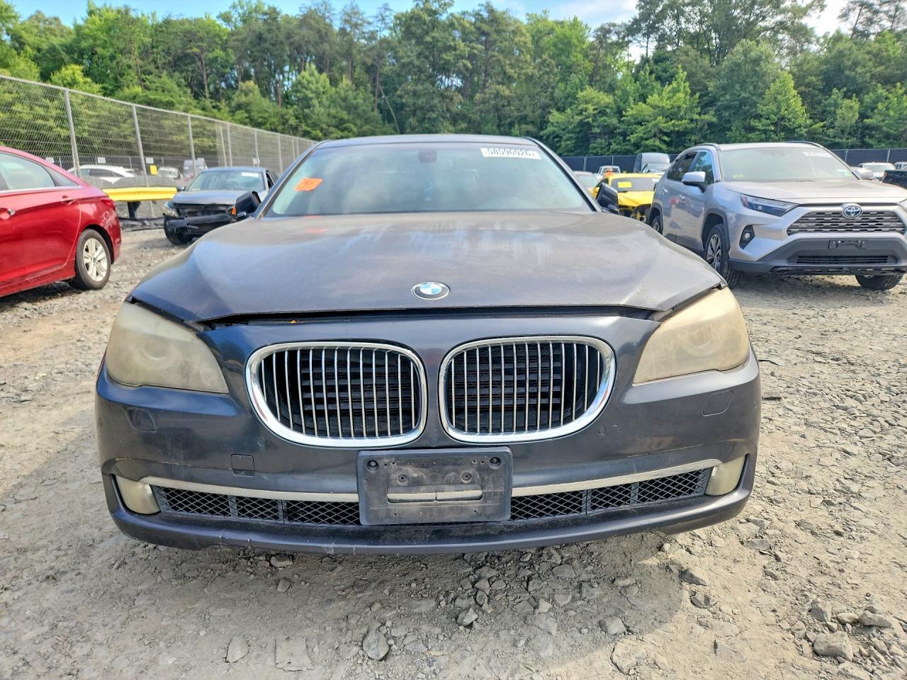 2010 BMW 7 Series - Image 5