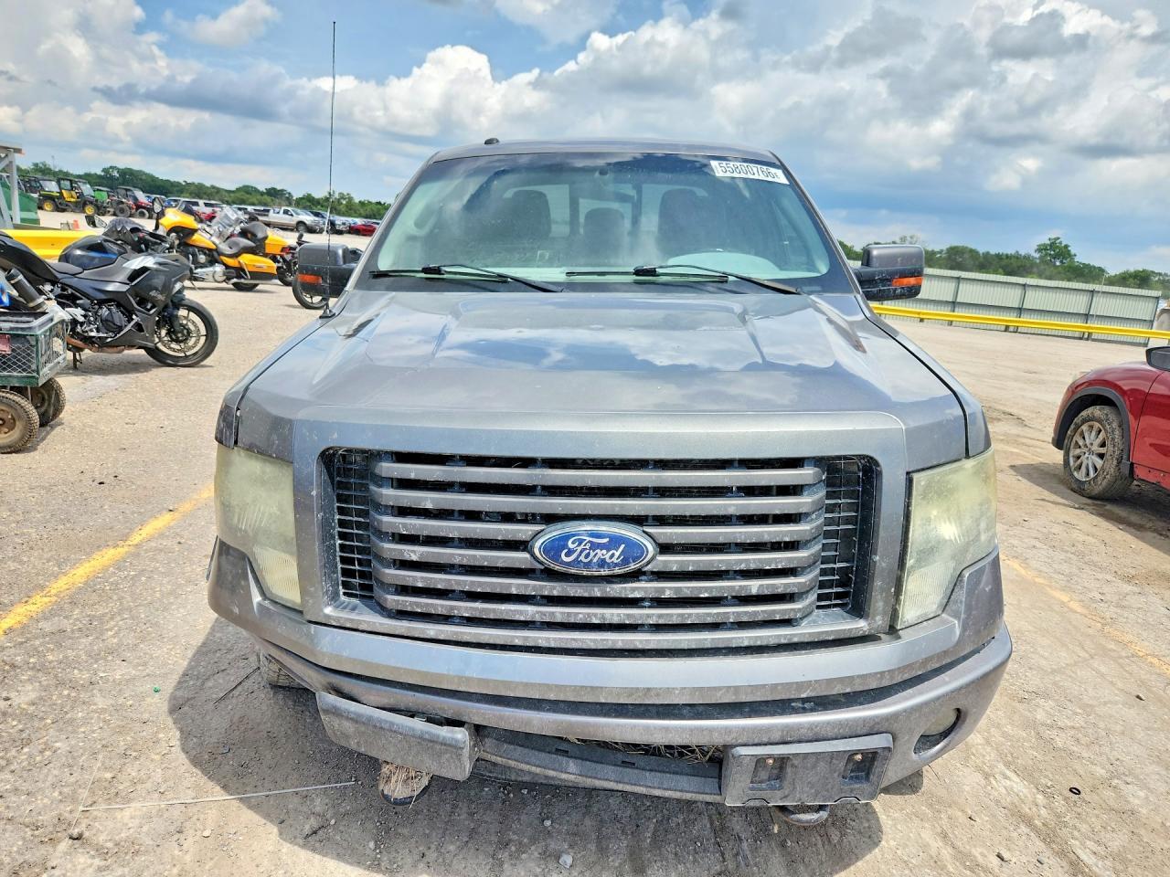 2011 Ford F150 Supercrew - Image 5