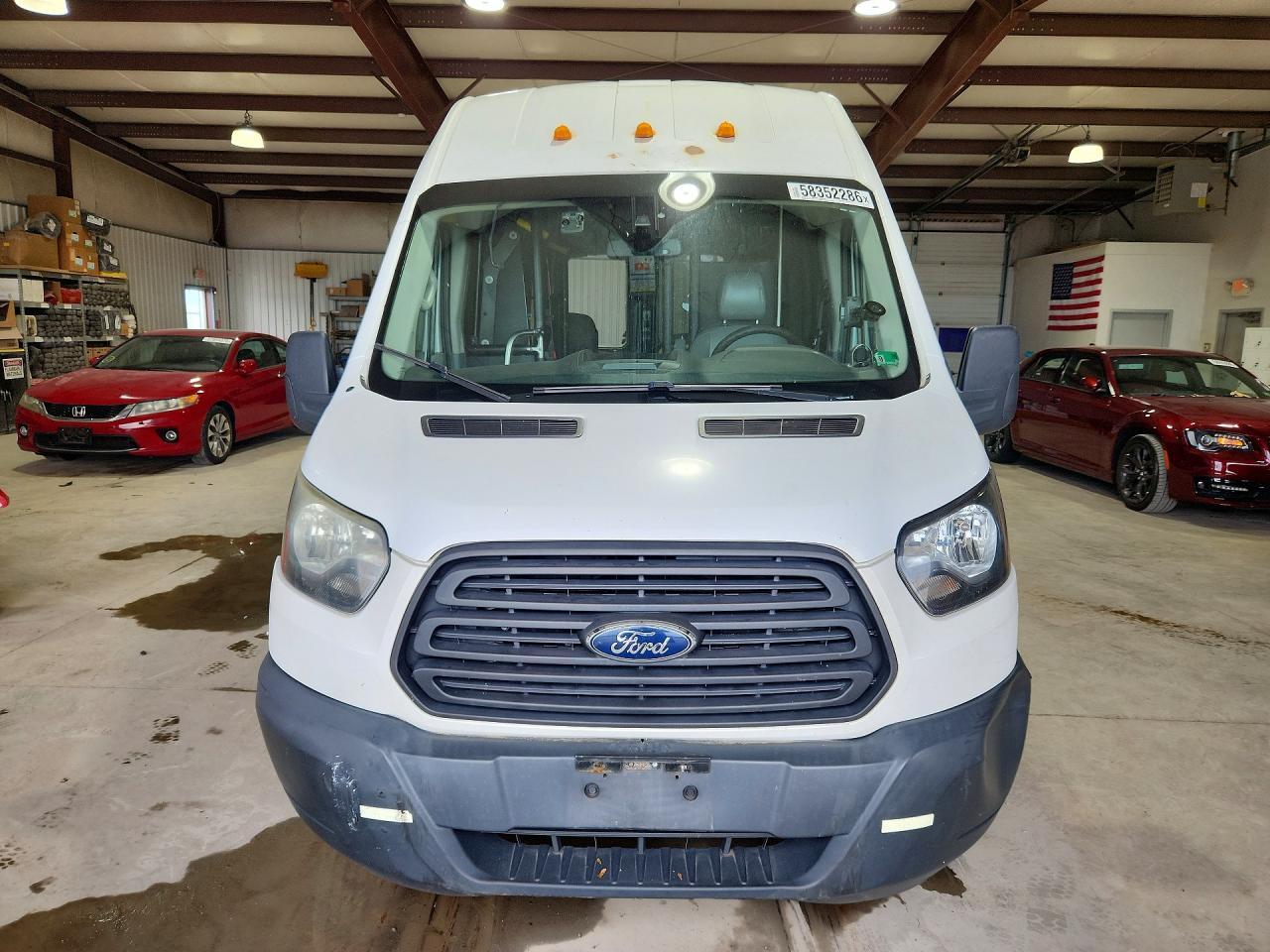 2017 Ford Transit T-350 - Image 5