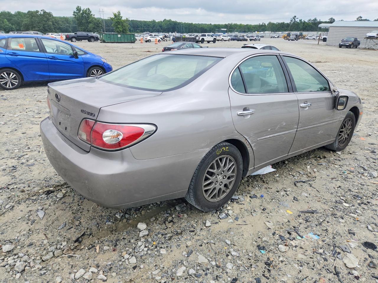 2004 Lexus Es 330 - Image 3