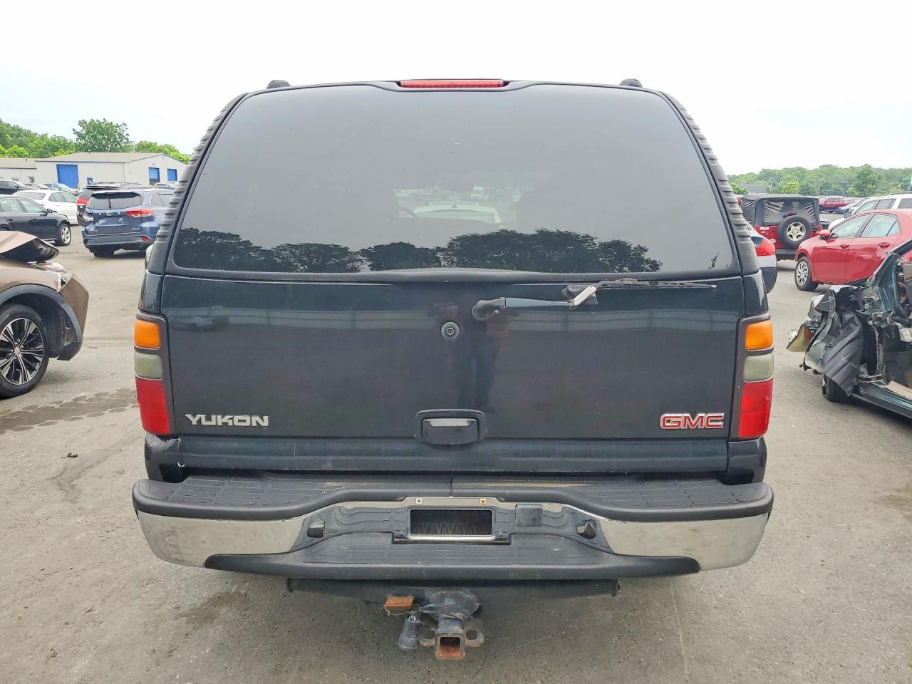2005 GMC Yukon - Image 6