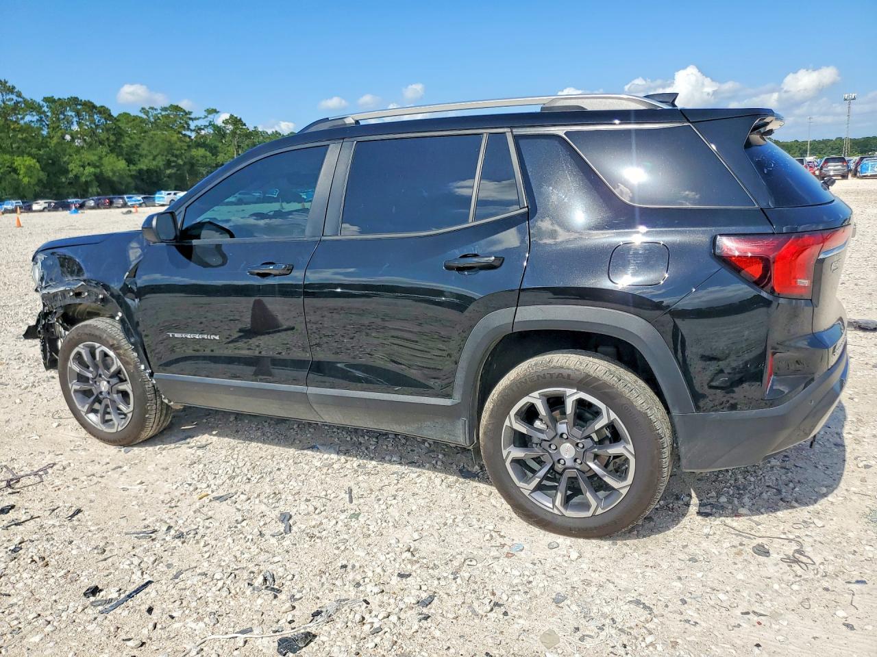 2025 GMC Terrain Elevation - Фото 2