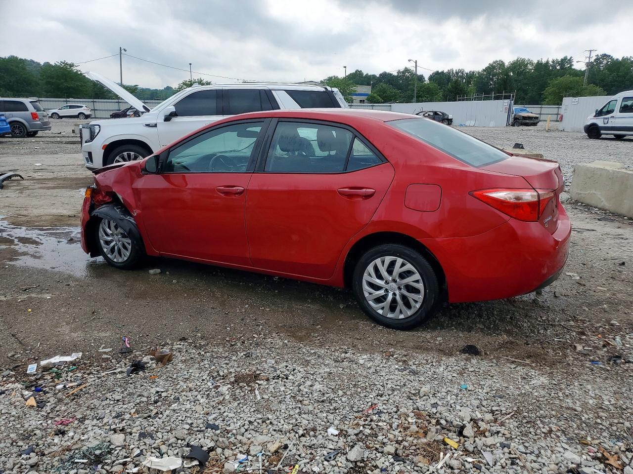 2017 Toyota Corolla Le - Фото 2