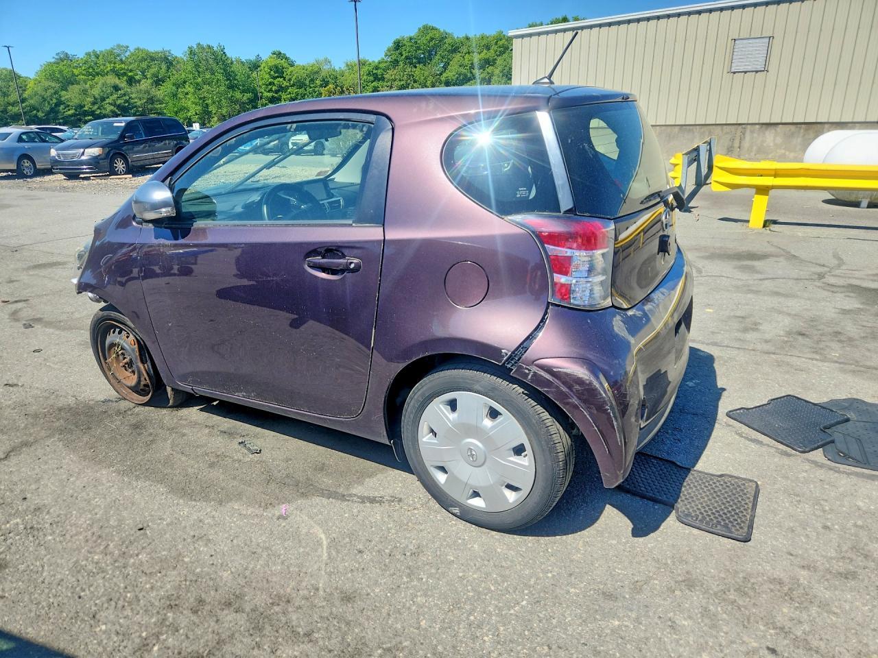 2012 Scion Iq Base - Фото 2