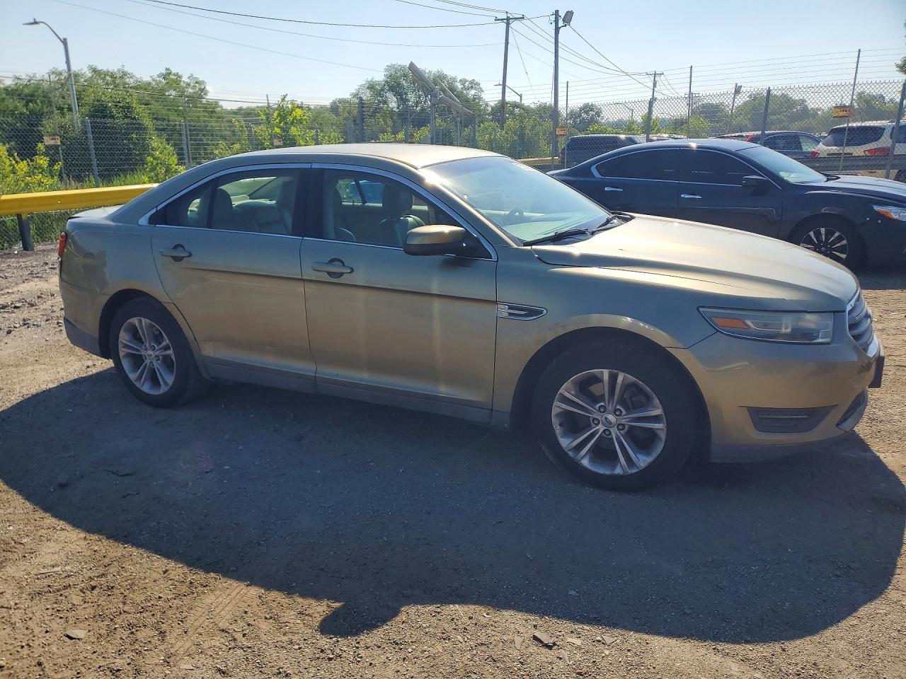 2013 Ford Taurus Sel - Image 4