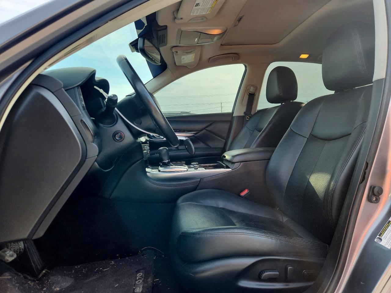 2015 Infiniti Q70 3.7 - Фото 7