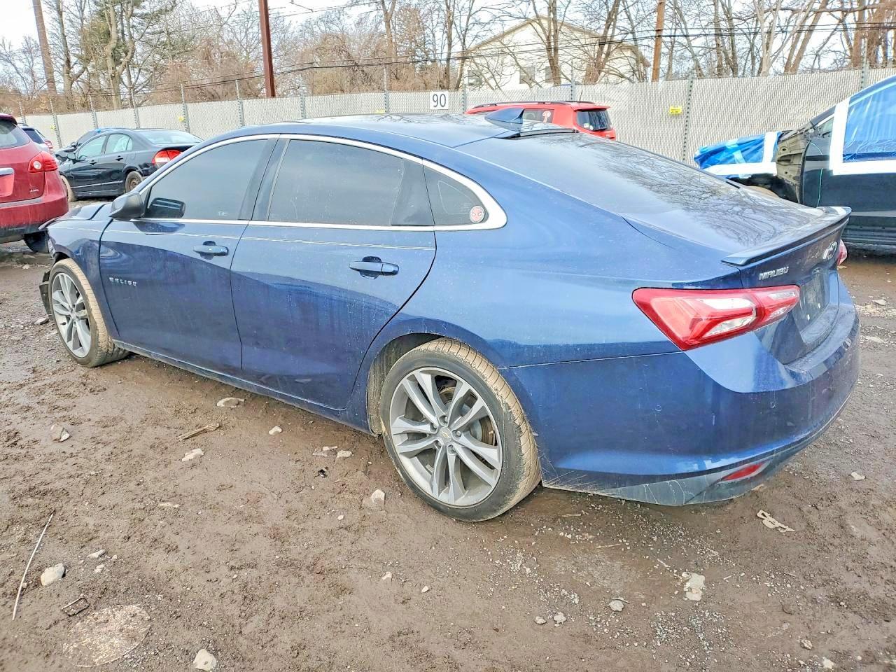 2020 Chevrolet Malibu Lt - Фото 2