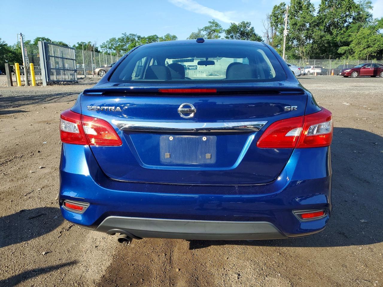 2017 Nissan Sentra Sr - Фото 6