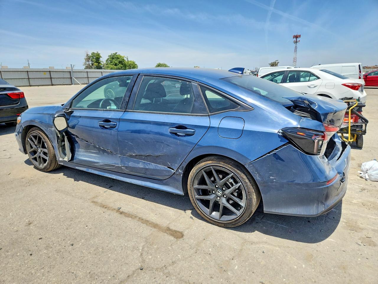 2026 Honda Civic Sport - Фото 2