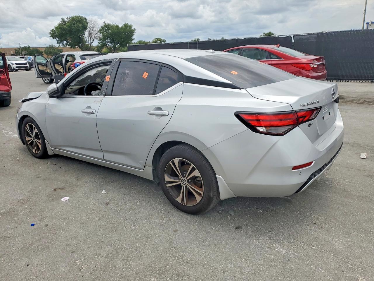 2020 Nissan Sentra Sv - Image 2