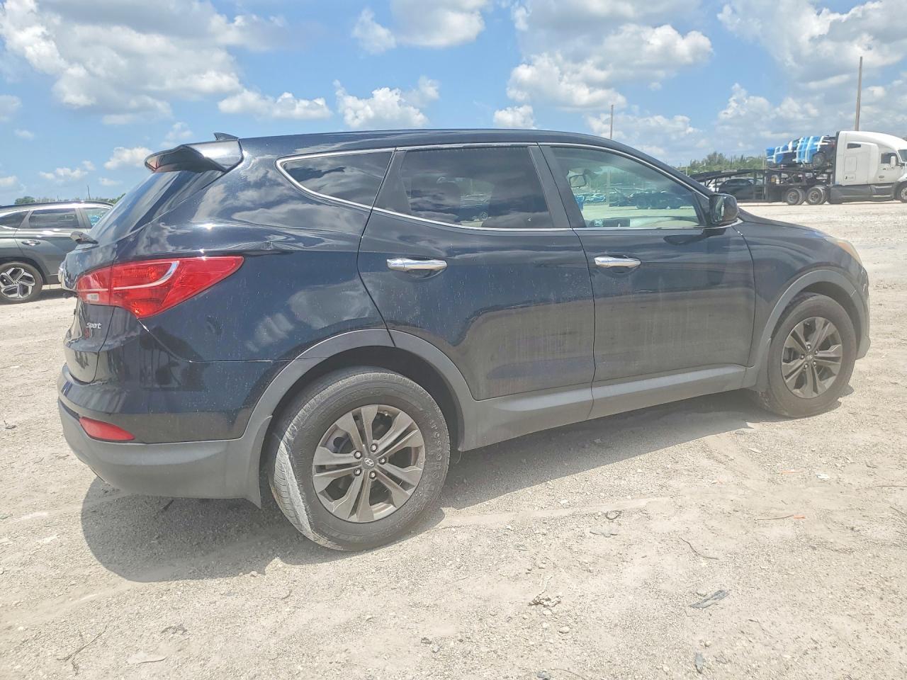 2016 Hyundai Santa Fe Sport 2.4L - Image 3