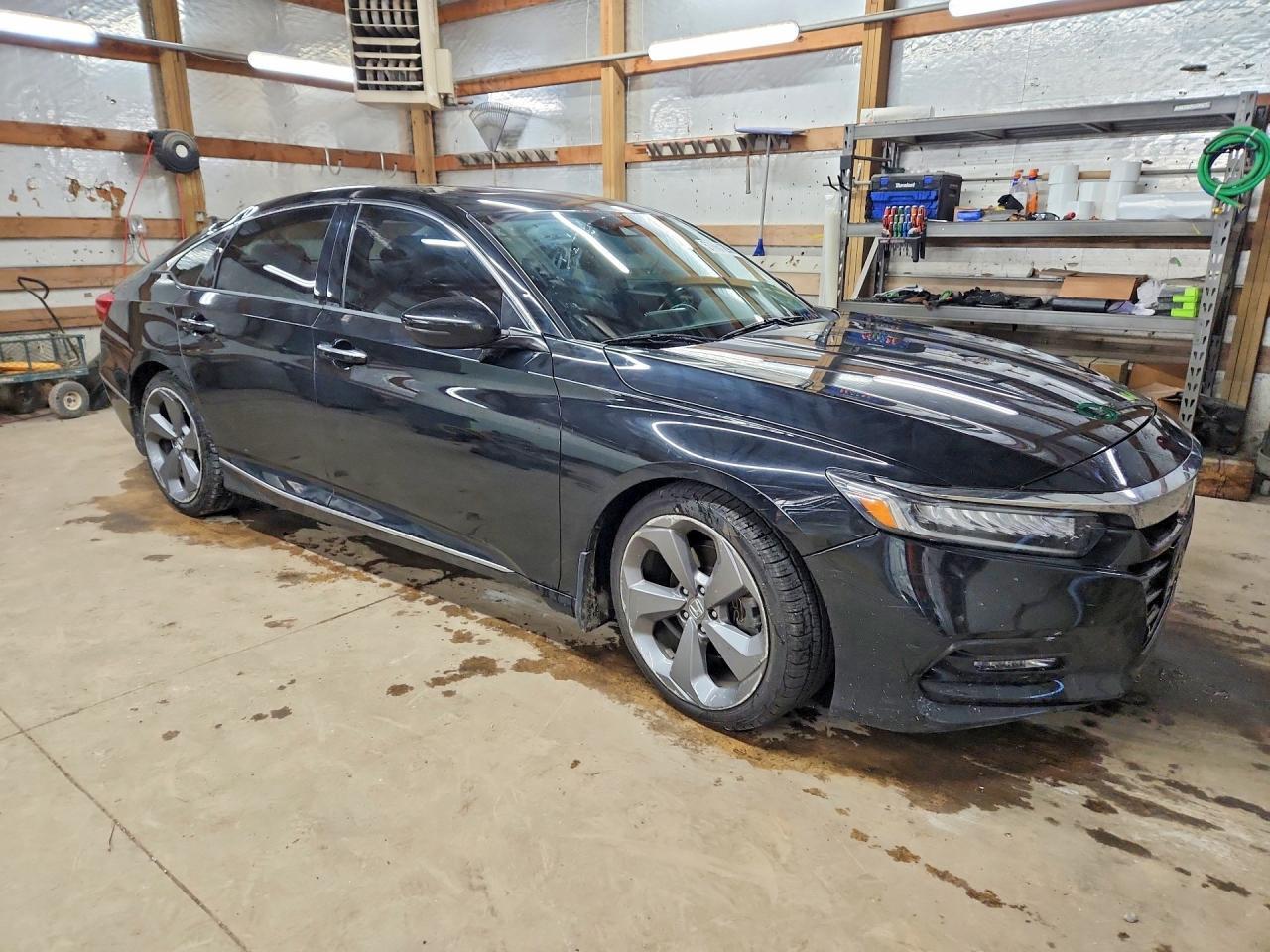 2018 Honda Accord Touring - Фото 4