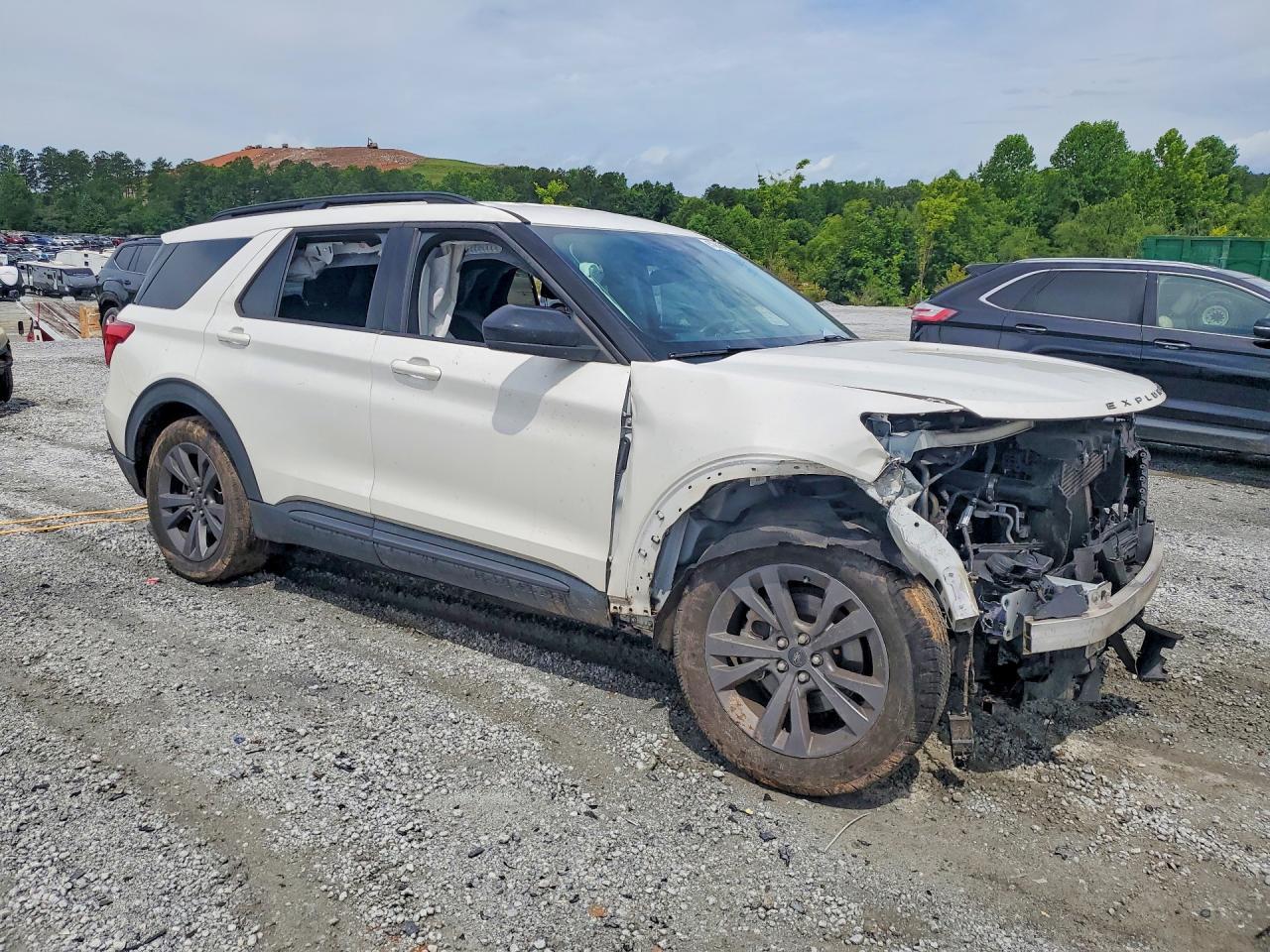2022 Ford Explorer Xlt - Image 4