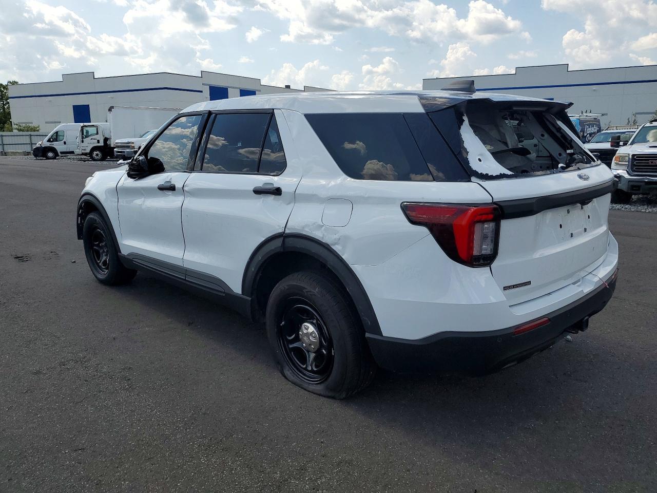 2025 Ford Explorer Police Interceptor - Фото 2