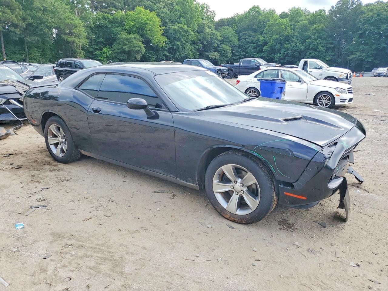 2019 Dodge Challenger Sxt - Image 4