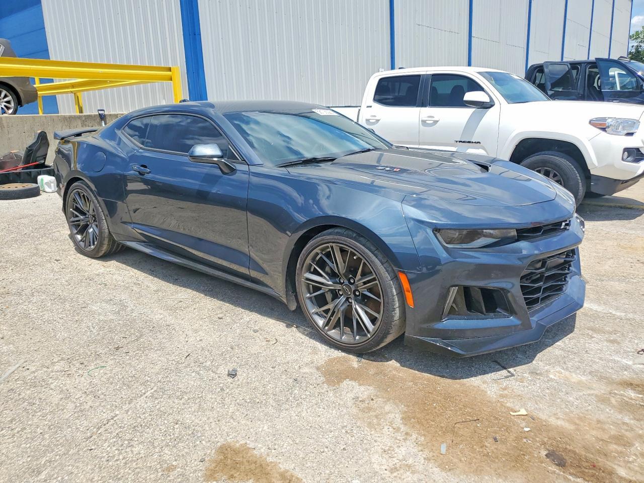 2023 Chevrolet Camaro Zl1 - Image 4