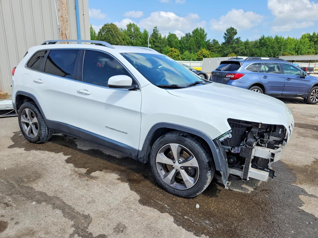 2019 Jeep Cherokee Limited - Image 4