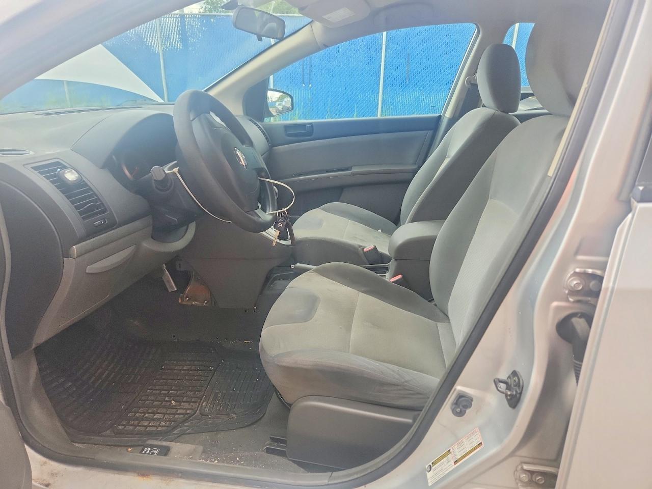 2009 Nissan Sentra 2.0 4Dr - Фото 7