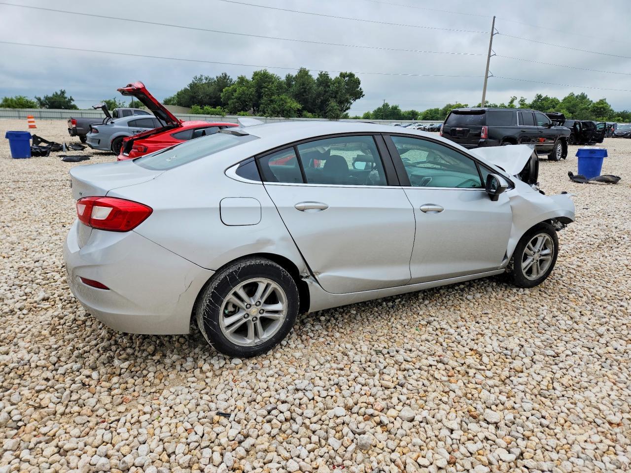 2016 Chevrolet Cruze Lt - Фото 3