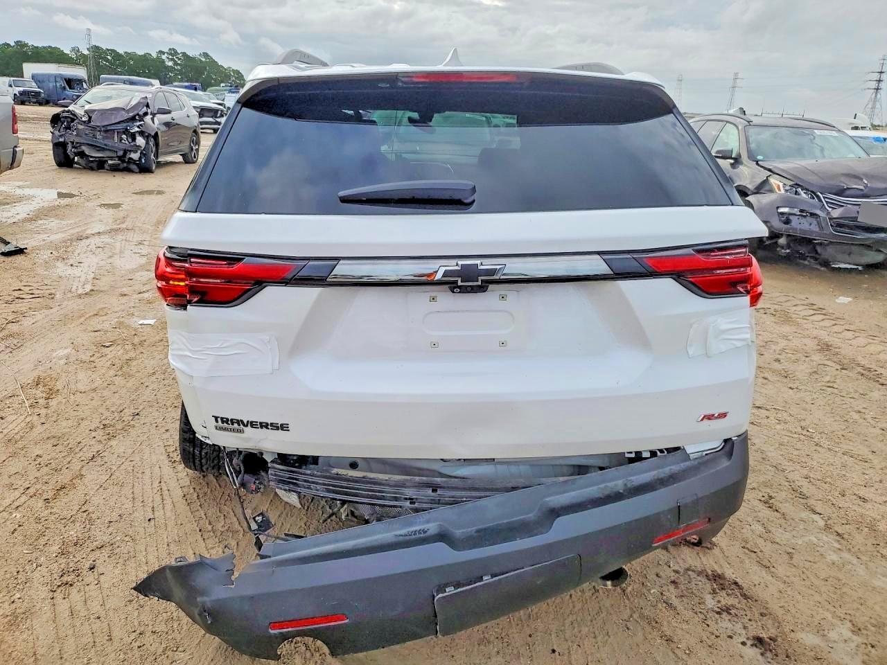 2024 Chevrolet Traverse Limited Rs - Фото 6