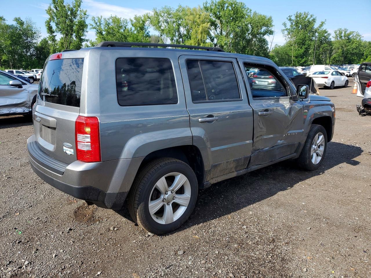 2013 Jeep Patriot Latitude - Фото 3
