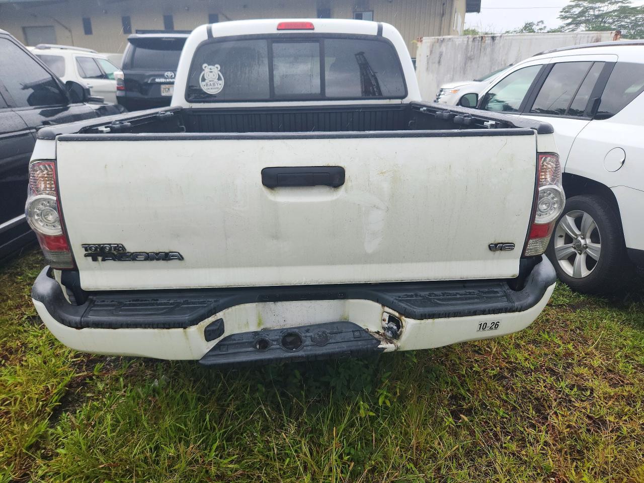 2015 Toyota Tacoma V6 - Image 6