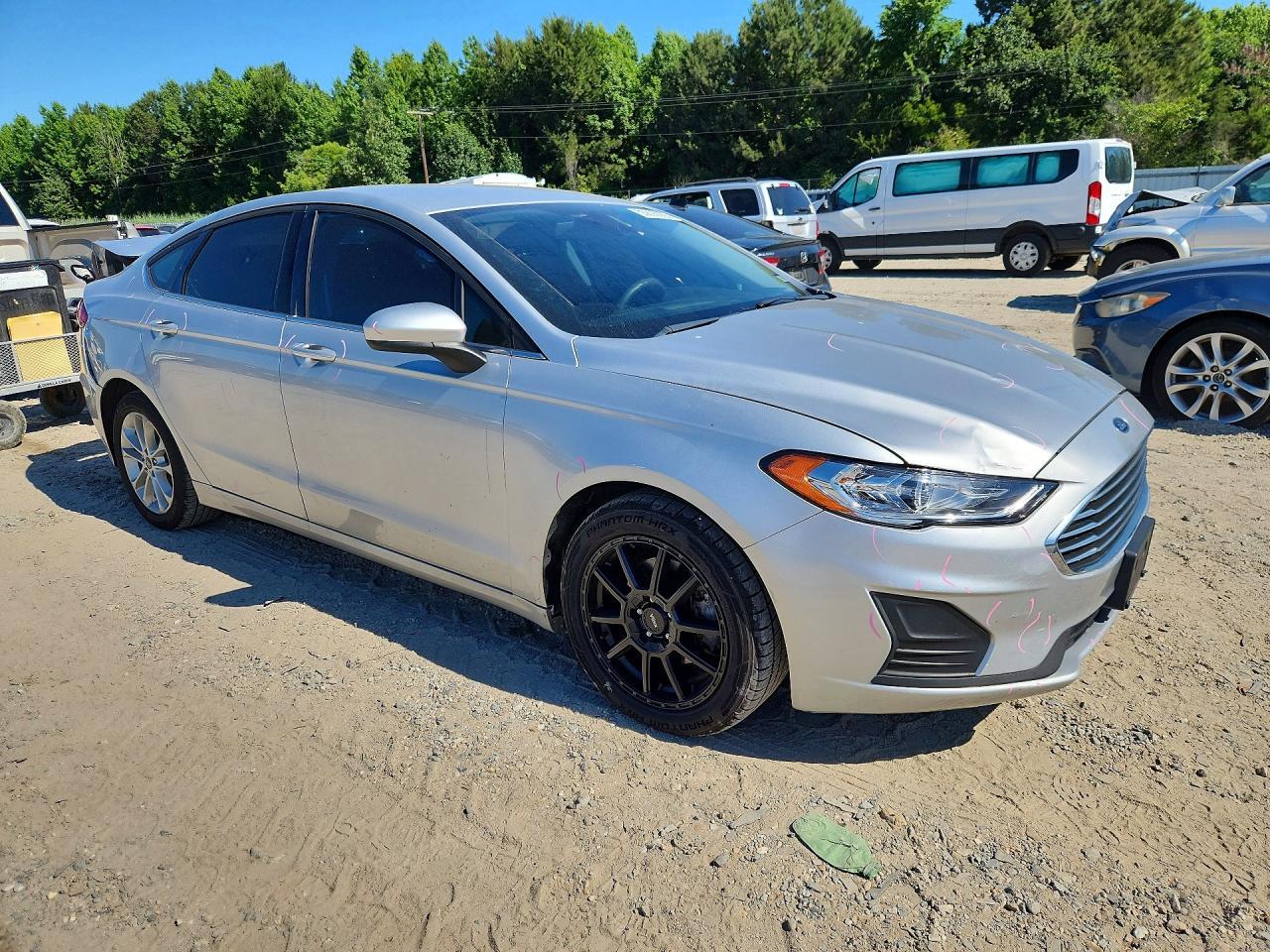 2019 Ford Fusion Se - Image 4