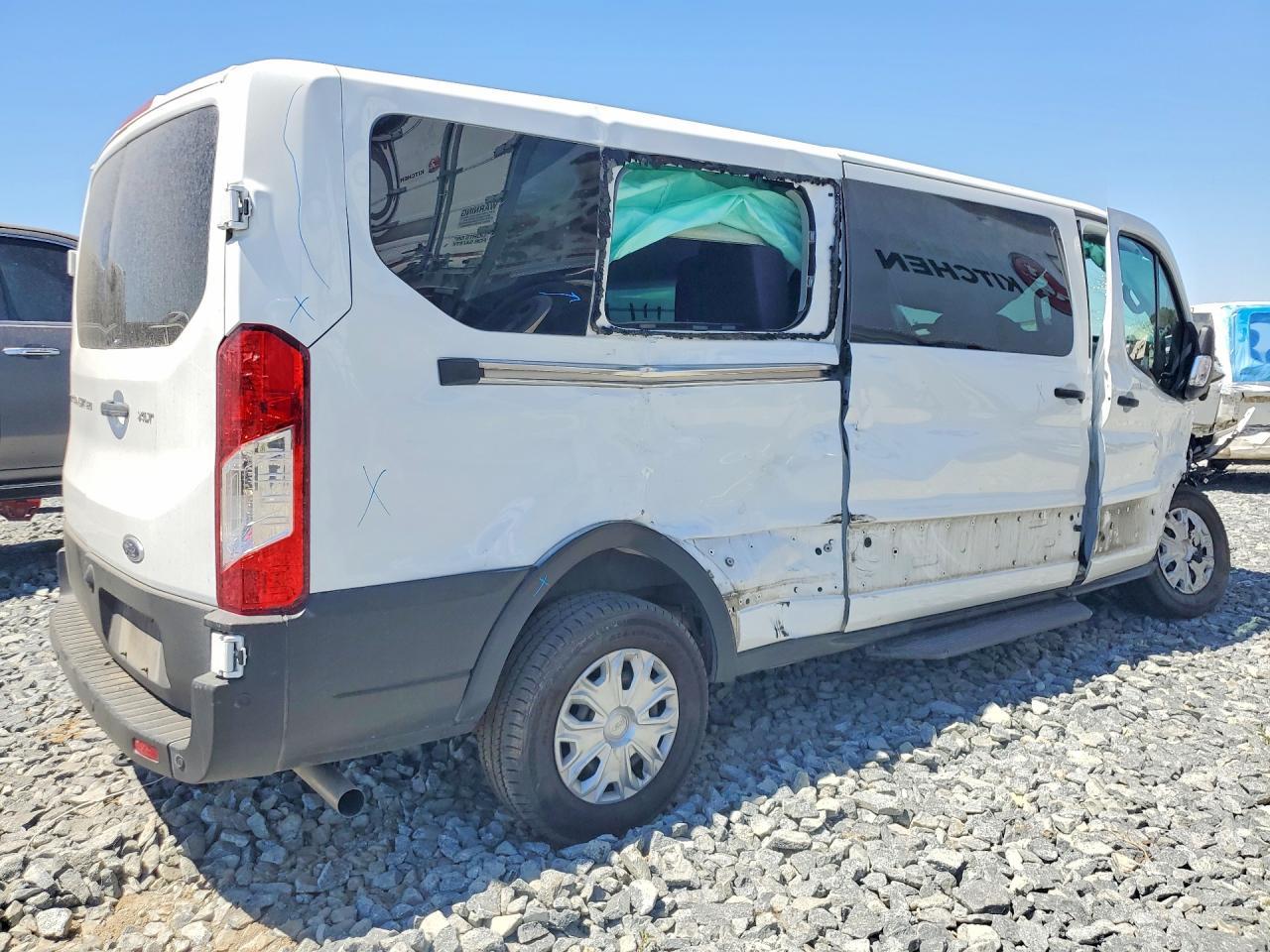 2025 Ford Transit T-350 - Фото 3
