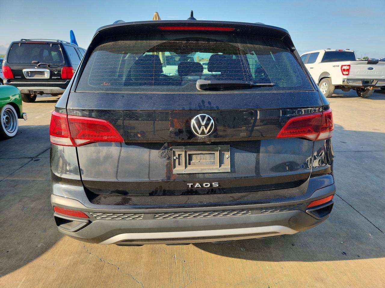 2023 Volkswagen Taos S - Фото 6