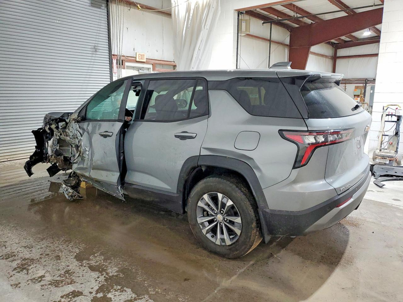 2026 Chevrolet Equinox Lt - Фото 2