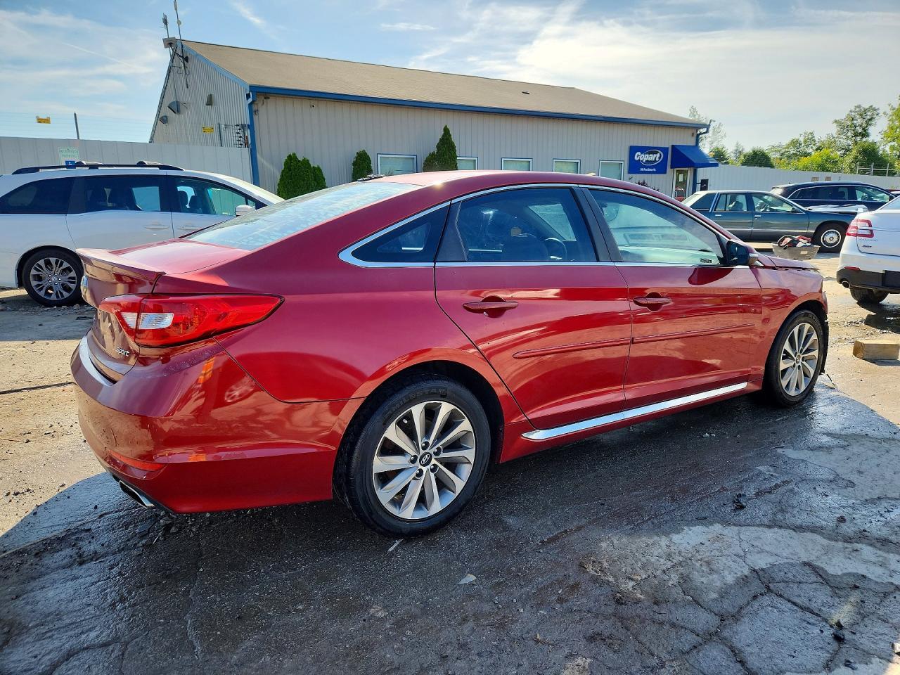 2015 Hyundai Sonata Sport - Image 3