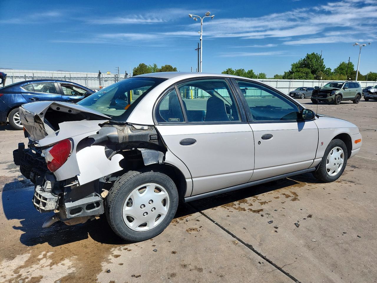 2000 Saturn Sl1 - Фото 3