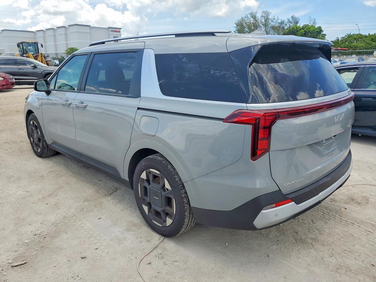2025 Kia Carnival Ex - Фото 2