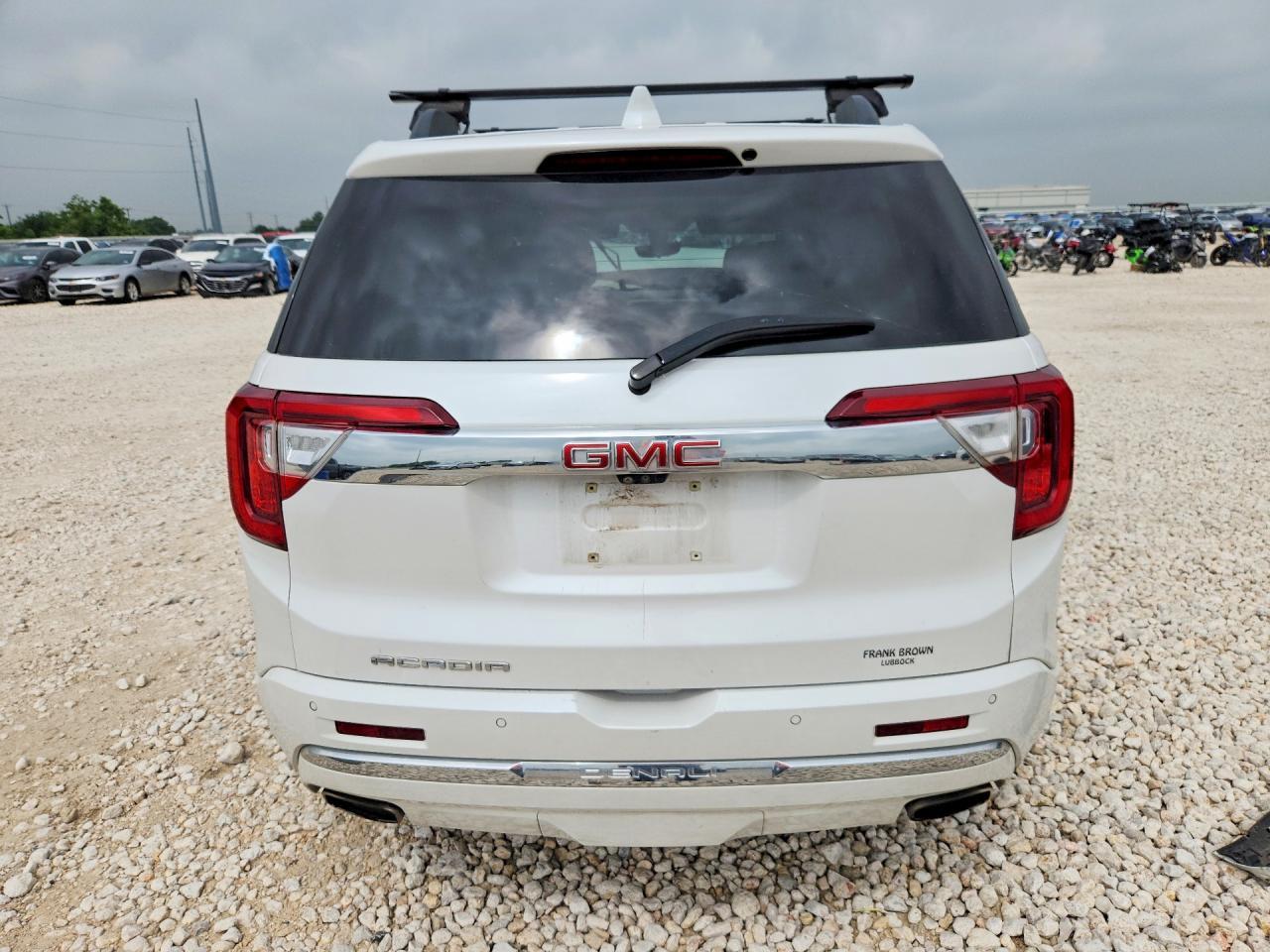 2020 GMC Acadia Denali - Фото 6