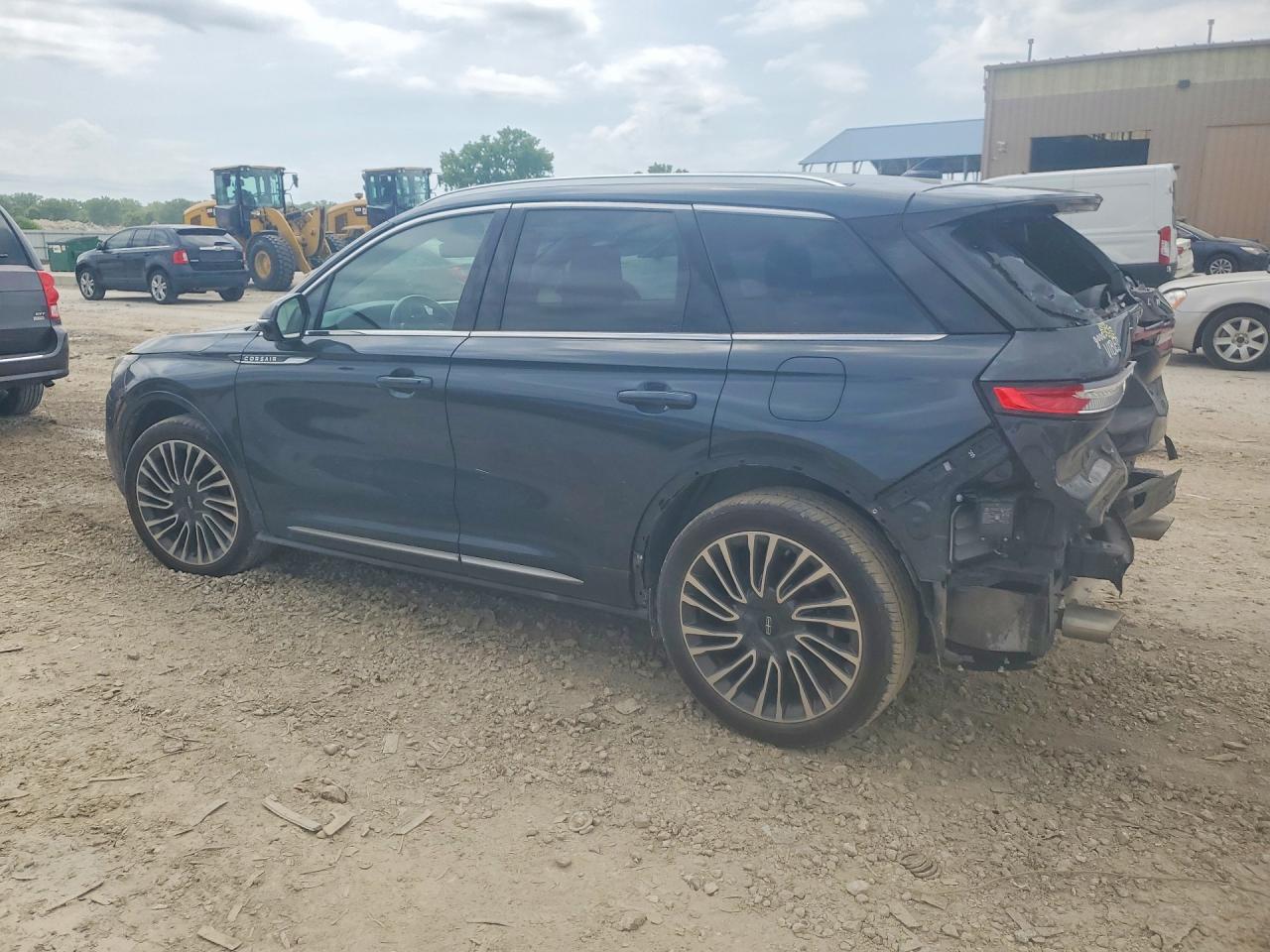 2020 Lincoln Corsair Reserve - Фото 2