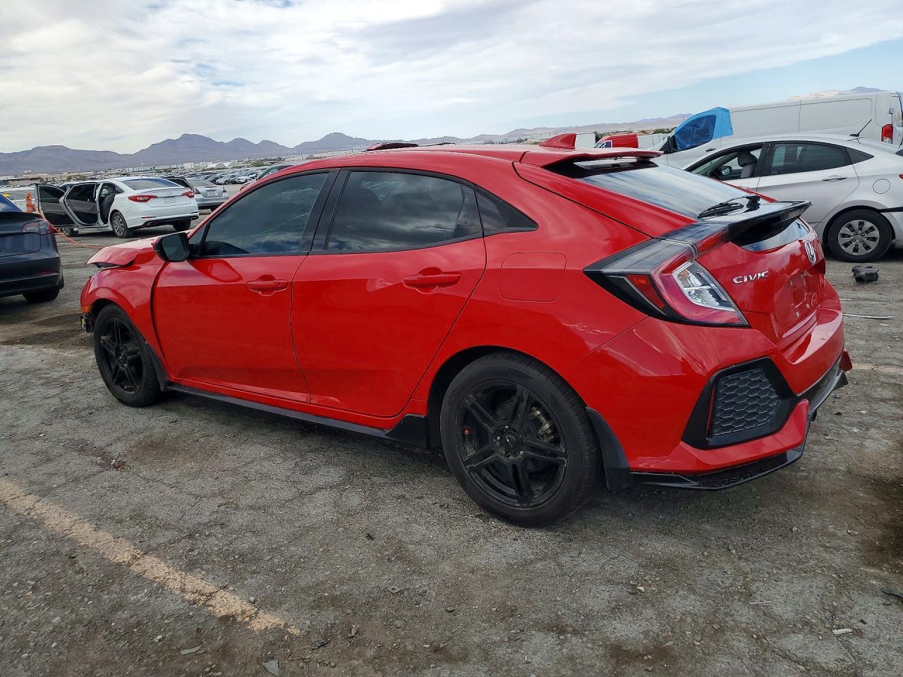 2019 Honda Civic Sport - Фото 2