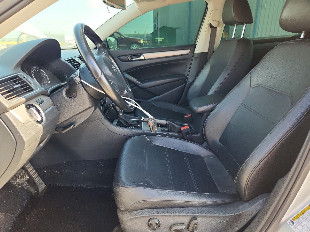 2014 Volkswagen Passat Se - Image 6