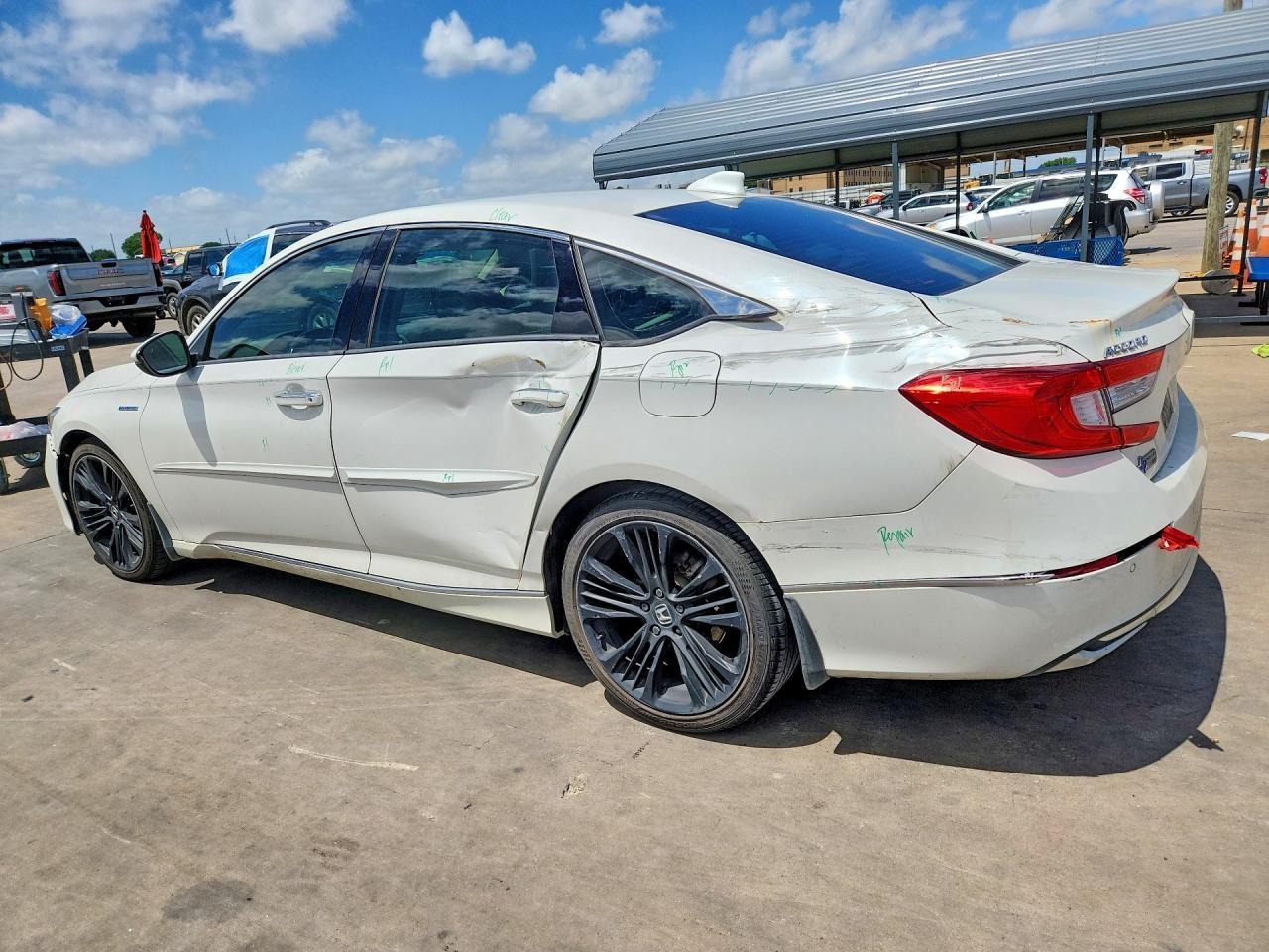 2018 Honda Accord Touring Hybrid - Фото 2